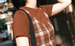 亚洲精品深夜AV无码一区二区